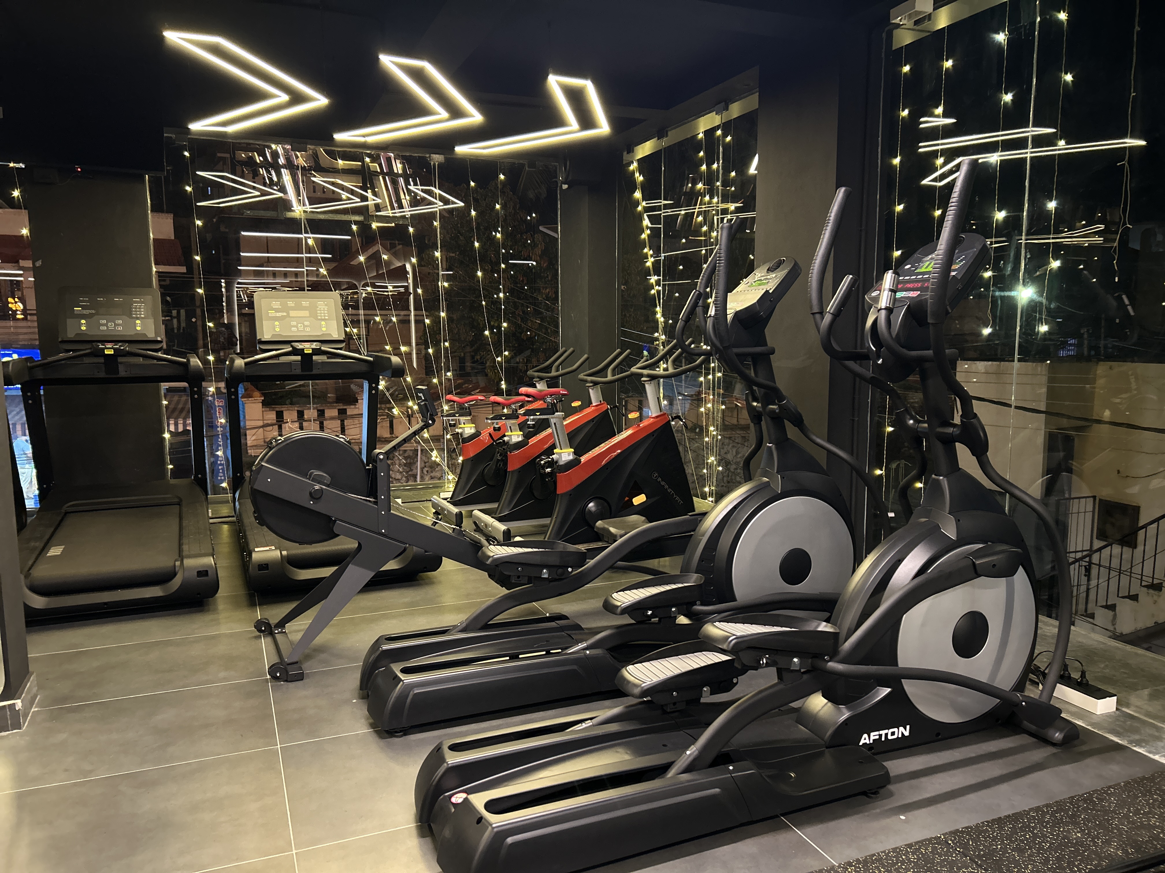 Pure fitness photo 2
